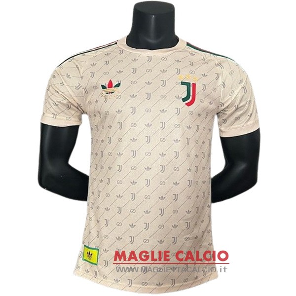 nuova speciale giocatori divisione magliette juventus 2024-2025